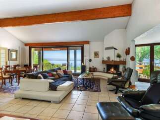 Experience luxury living in this stunning property with breathtaking views.
