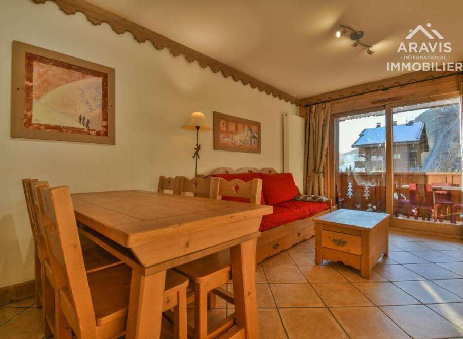 Apartment in Le Grand-Bornand - Image 2