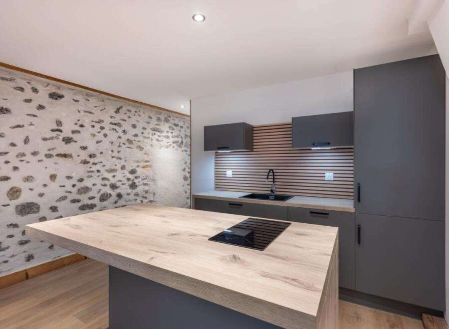 Apartment in Albertville - Image 3