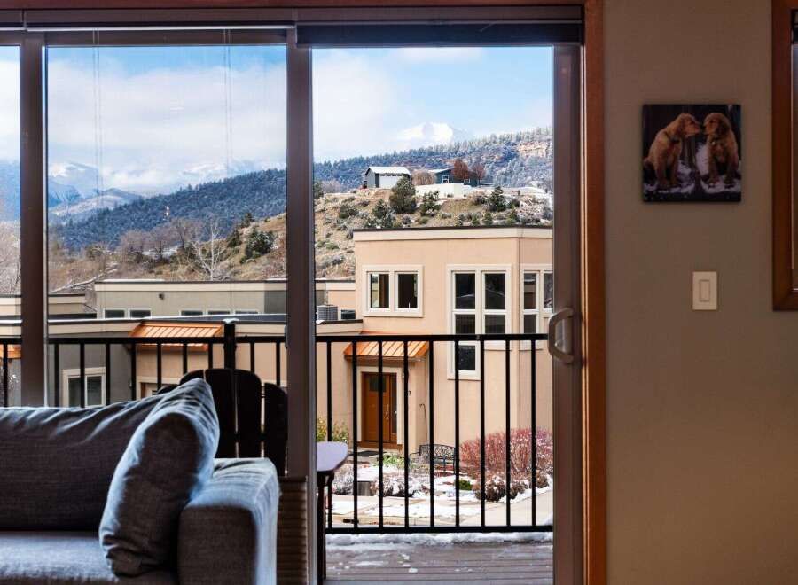 Enjoy breathtaking mountain views from this stunning property.