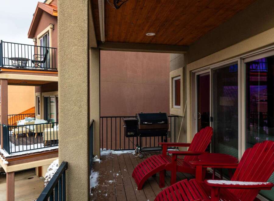 Enjoy outdoor living at its finest with this stunning property featuring a spacious balcony.