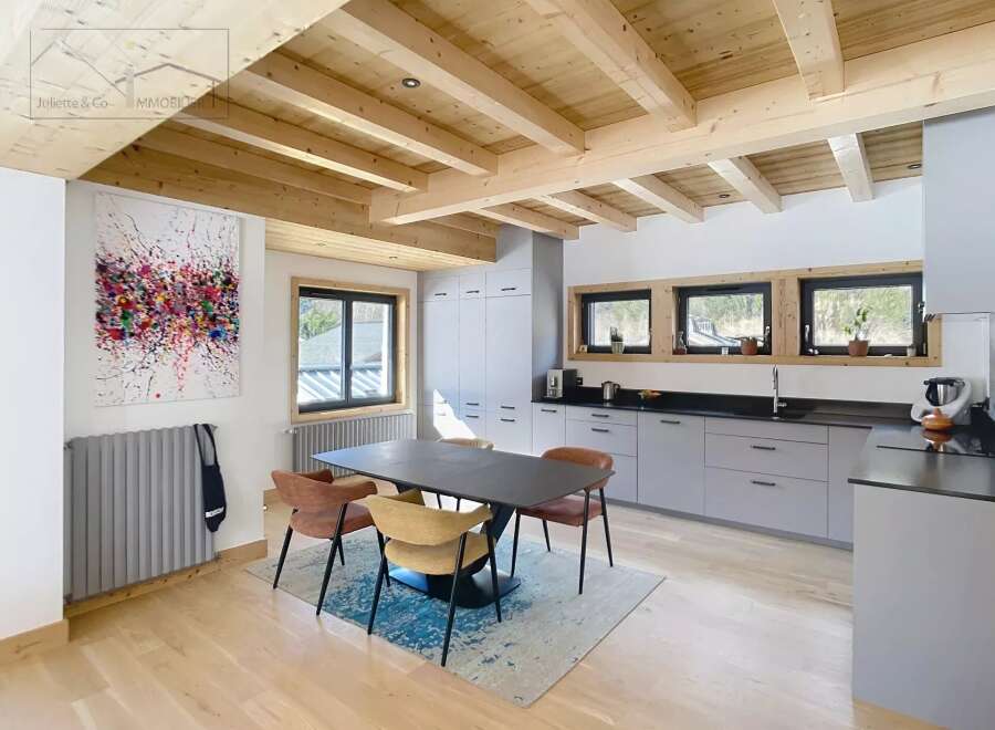 House in Les Bossons - Image 3