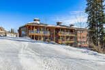 This stunning property offers a luxurious retreat with its beautiful architecture and prime location.