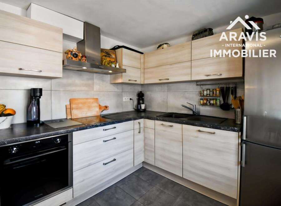 Apartment in Annecy - Image 4