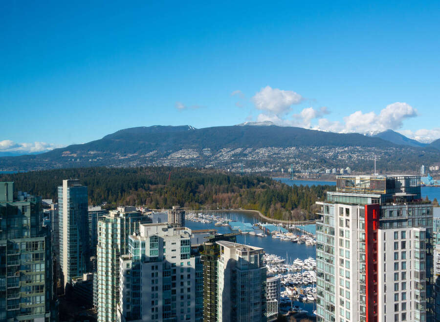 Experience breathtaking views from this stunning property, perfectly positioned to capture the essence of urban living.