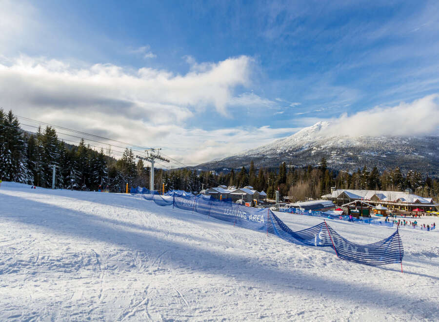Enjoy the winter wonderland at this stunning ski resort, perfect for both beginners and experienced skiers.