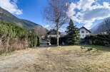 Discover a charming property nestled in a picturesque setting.