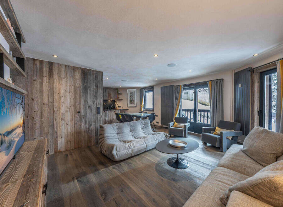 Apartment in Megeve - Image 2