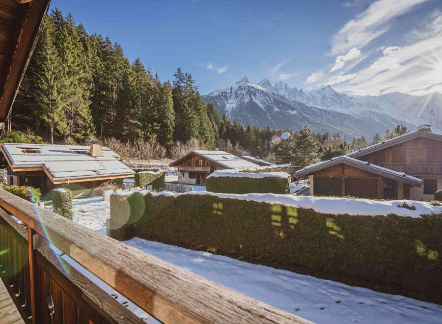 Discover the charm of this stunning mountain chalet, nestled in a picturesque winter wonderland.