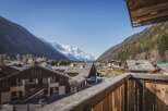 Experience breathtaking mountain views from this charming property.