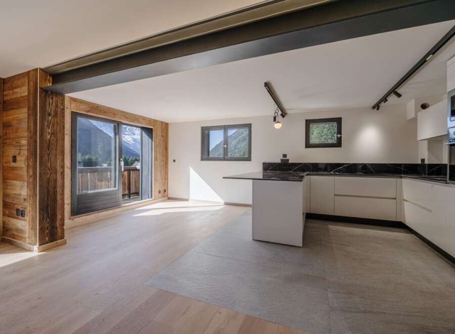 Apartment in Chamonix-Mont-Blanc - view 1