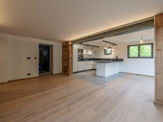 This stunning property boasts a modern open-plan design, perfect for contemporary living.