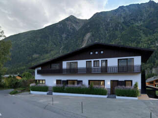 Discover the charm of this stunning property nestled in a picturesque mountain setting.