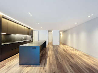 Experience modern luxury in this stunning kitchen.