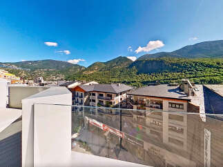 Enjoy breathtaking mountain views from this stunning property.