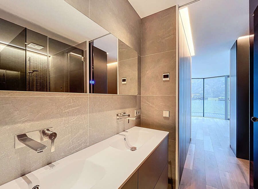 Experience modern luxury in this stunning bathroom.