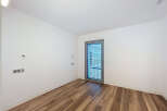 Discover the potential of this bright and airy room, perfect for creating your dream living space.