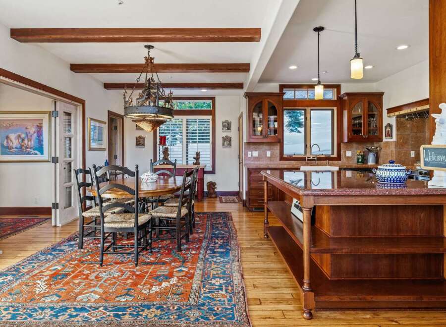 Step into luxury with this stunning property featuring a beautifully designed dining area and a gourmet kitchen.