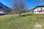 Discover this charming property nestled in a picturesque landscape, perfect for those seeking tranquility and natural beauty.