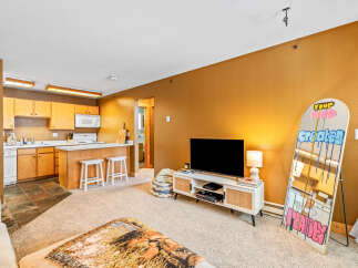 Discover this inviting living space, perfect for relaxation and entertainment.