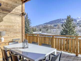 Enjoy breathtaking mountain views from this stunning property.