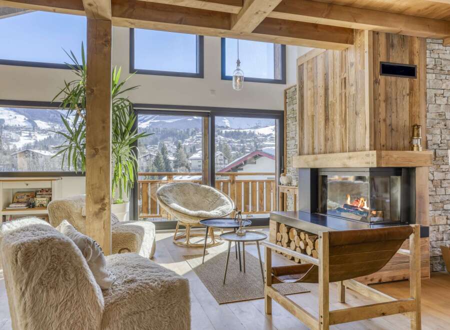 Experience the ultimate in luxury living with this stunning property.