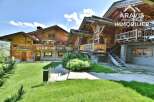Discover this stunning wooden chalet, a perfect blend of rustic charm and modern comfort.