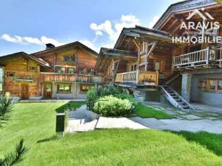 Discover this stunning wooden chalet, a perfect blend of rustic charm and modern comfort.