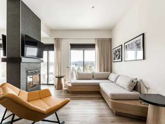 For Sale in Estérel with 1 Bed and 1 Bathroom