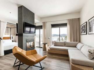 For Sale in Estérel with 1 Bed and 1 Bathroom
