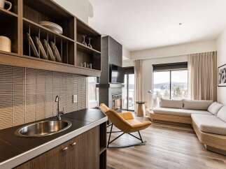 For Sale in Estérel with 1 Bed and 1 Bathroom