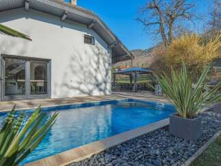 Discover your dream home with this stunning property featuring a private pool and a modern design.