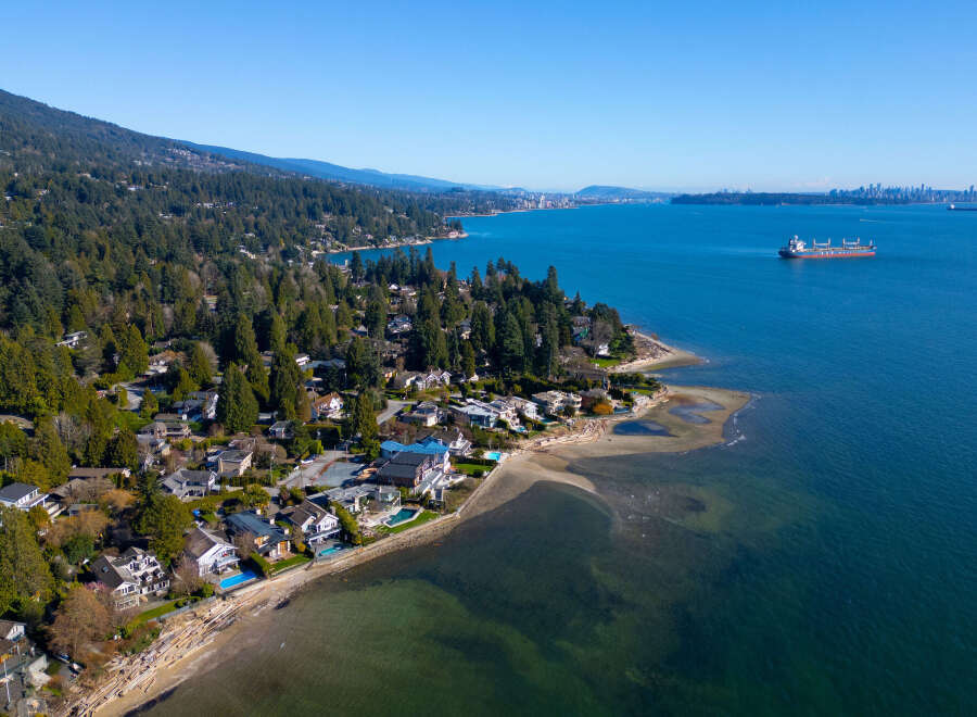 Discover coastal luxury at its finest with this stunning waterfront property.