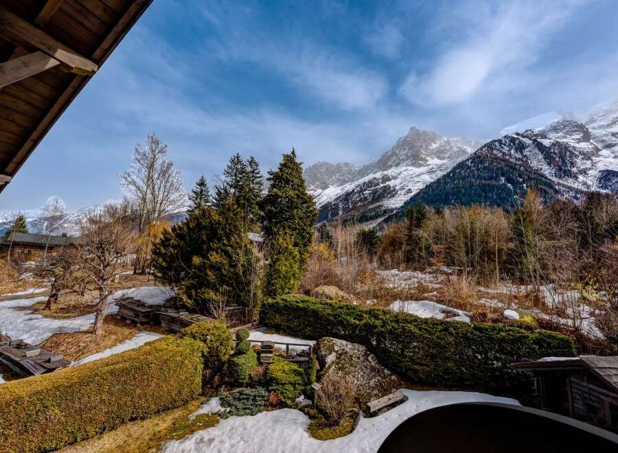 Experience the tranquility of mountain living in this stunning property.