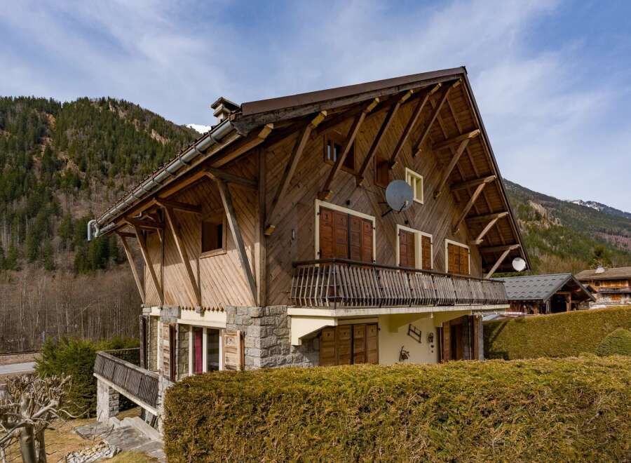 This stunning wooden chalet offers a perfect blend of rustic charm and modern comfort.