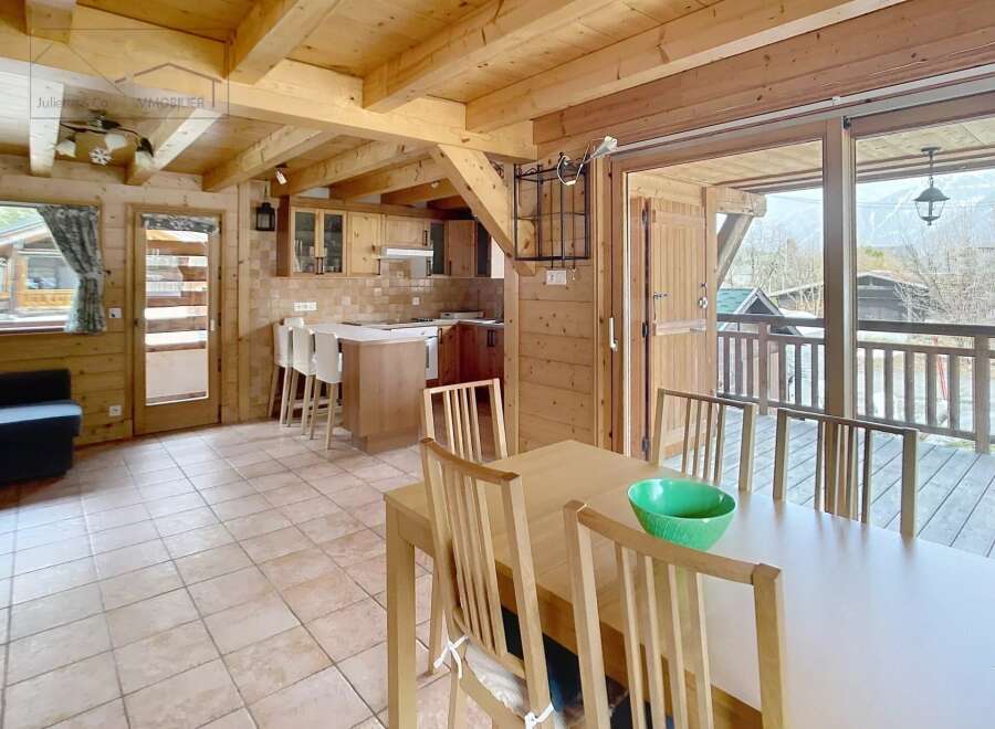 House in Taconnaz - view 1