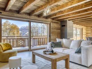 Experience the epitome of alpine luxury in this stunning chalet.