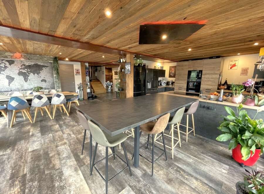 Chalet in Villarembert - Image 4