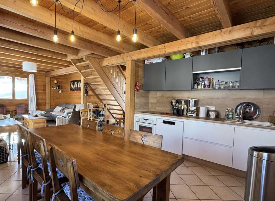 Chalet in Villarembert - Image 3