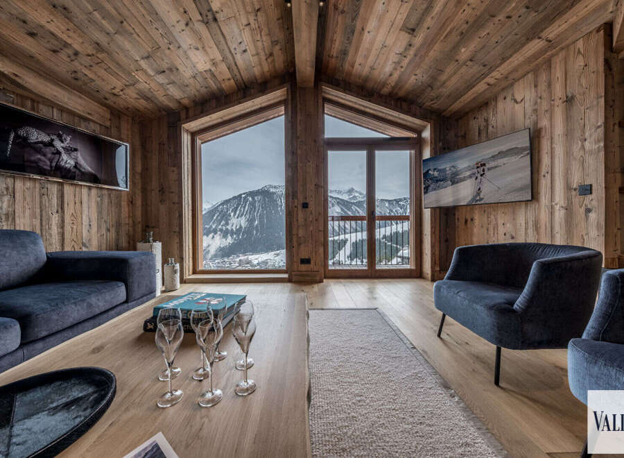 Apartment in Courchevel - Image 2