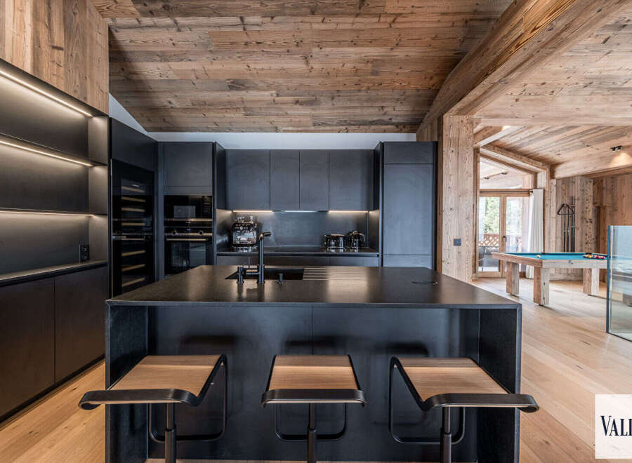 Apartment in Courchevel - Image 3