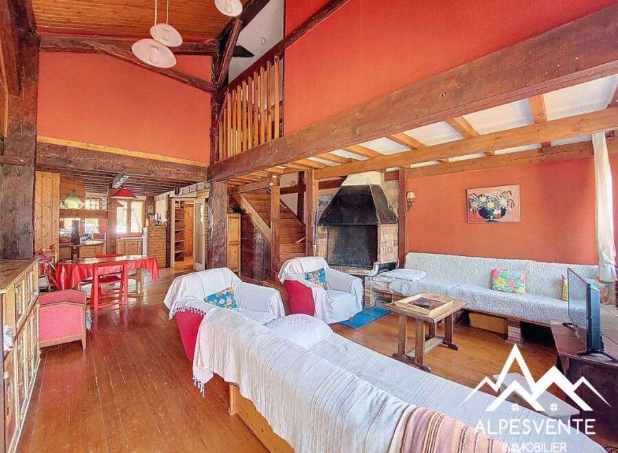 House in Saint-Jean-d'Aulps - Image 2