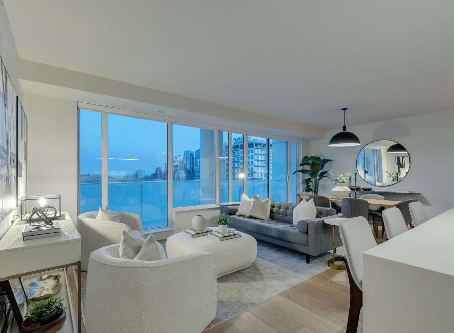 Experience luxury living in this stunning condo with breathtaking city views.