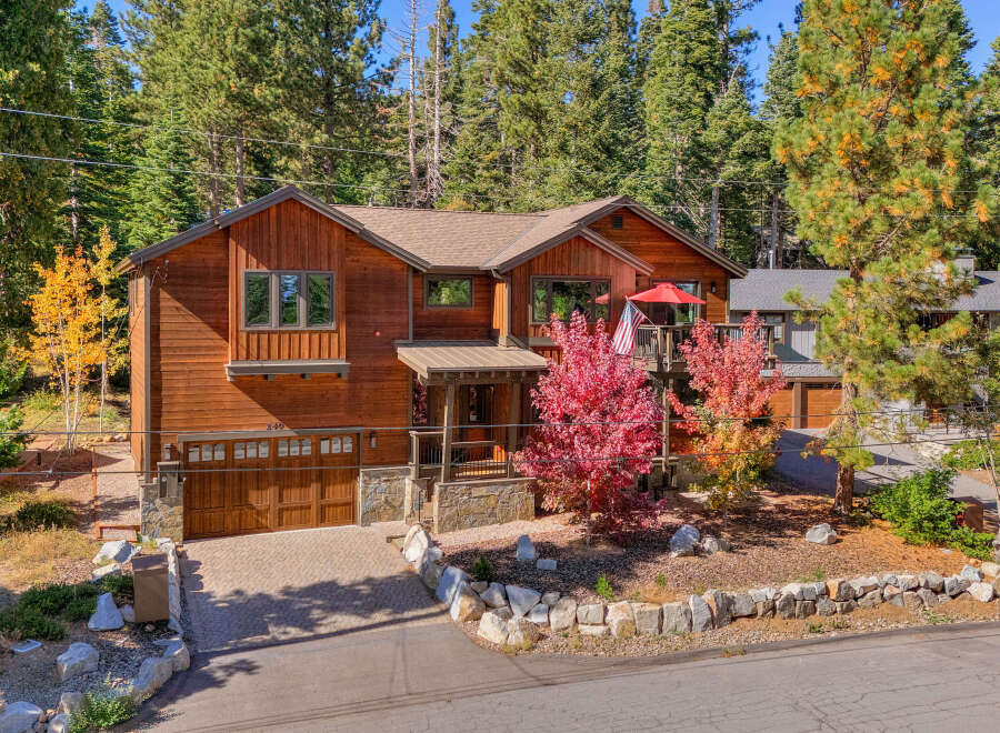 House in Talmont - view 1