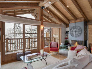 Experience the epitome of alpine luxury in this stunning property.