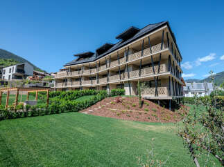 Discover modern living in this stunning property, featuring a contemporary design and elegant architecture.