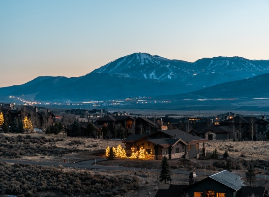 Luxury mountain homes with stunning views.