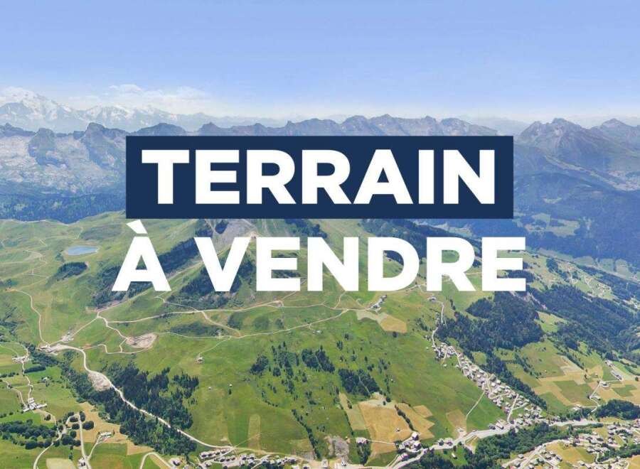 House in Thones - view 1