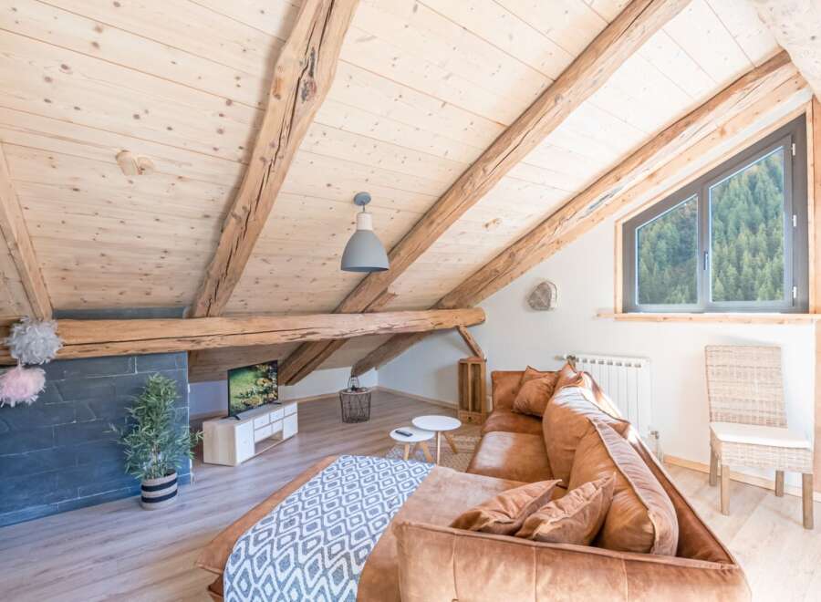 Chalet in Chamonix-Mont-Blanc - Image 2