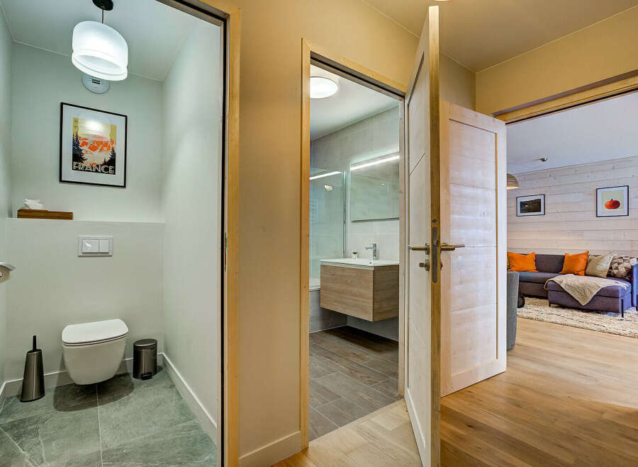 Step into this beautifully designed property and discover a harmonious blend of comfort and style.